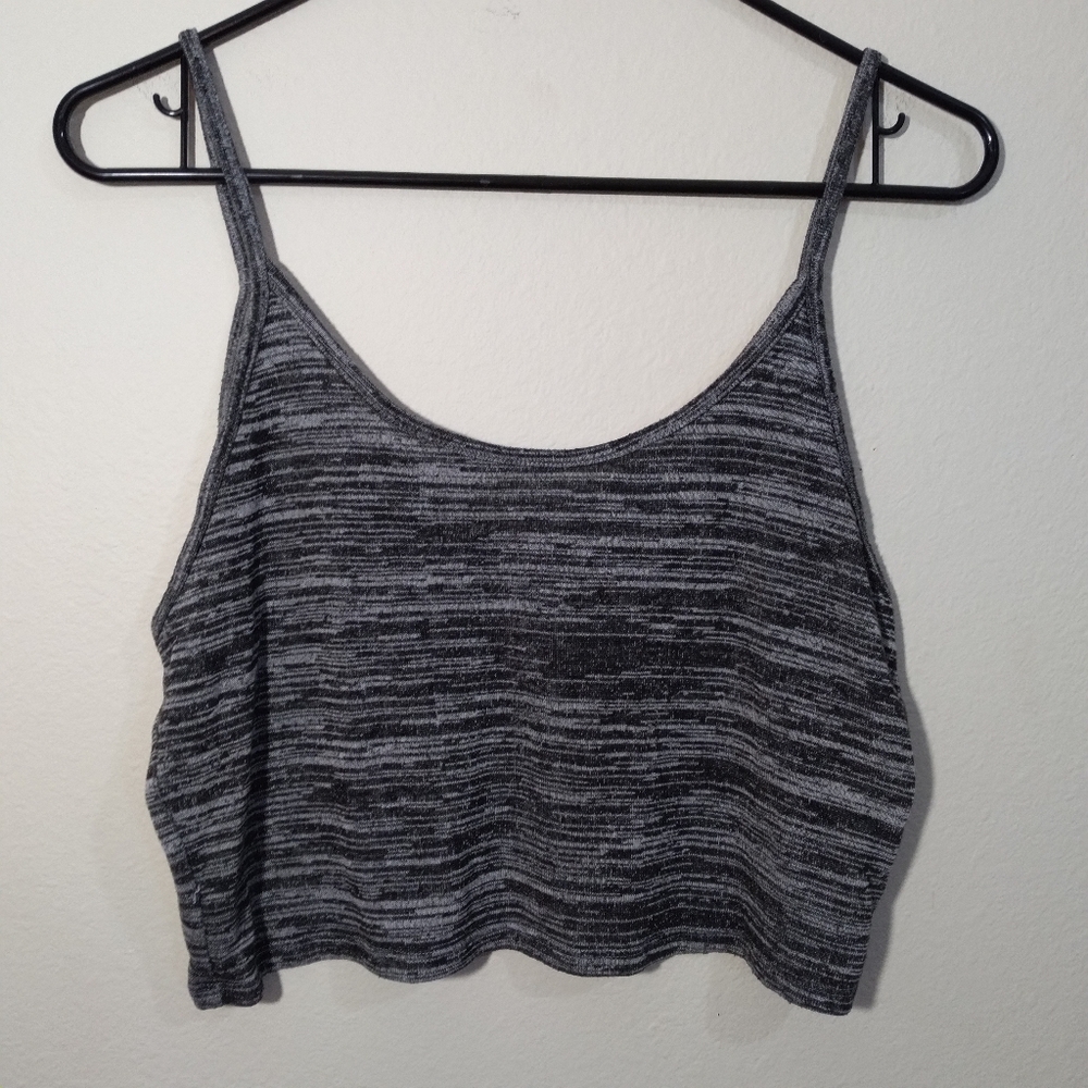 Divided H&M gray and black stretchy crop top size small